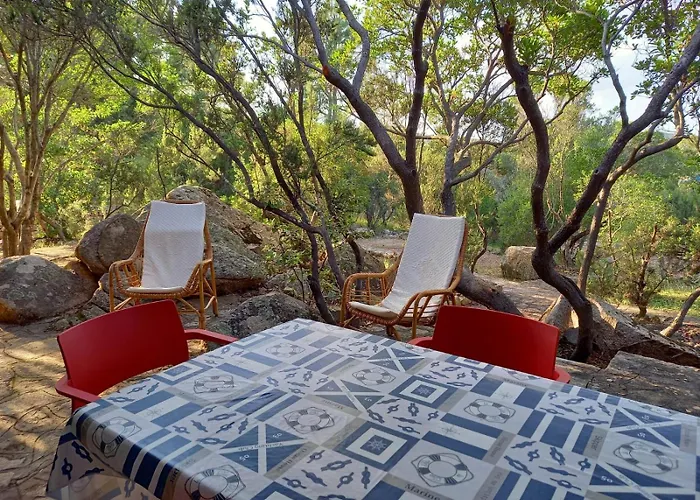 Corbezzolo Porto Taverna