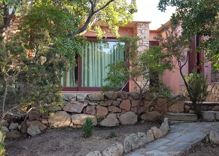 Corbezzolo * Porto Taverna