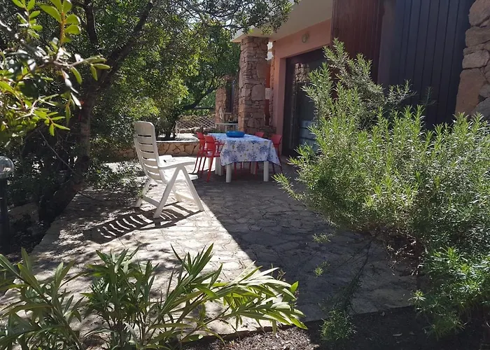 Corbezzolo * Porto Taverna